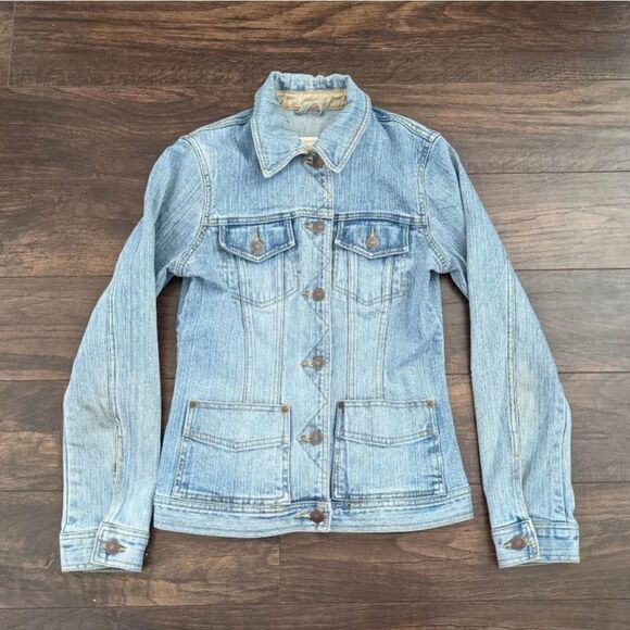 5$ Item! Vintage Y2K Eddie Bauer XS Light Wash Denim Jacket - Picture 1 of 10